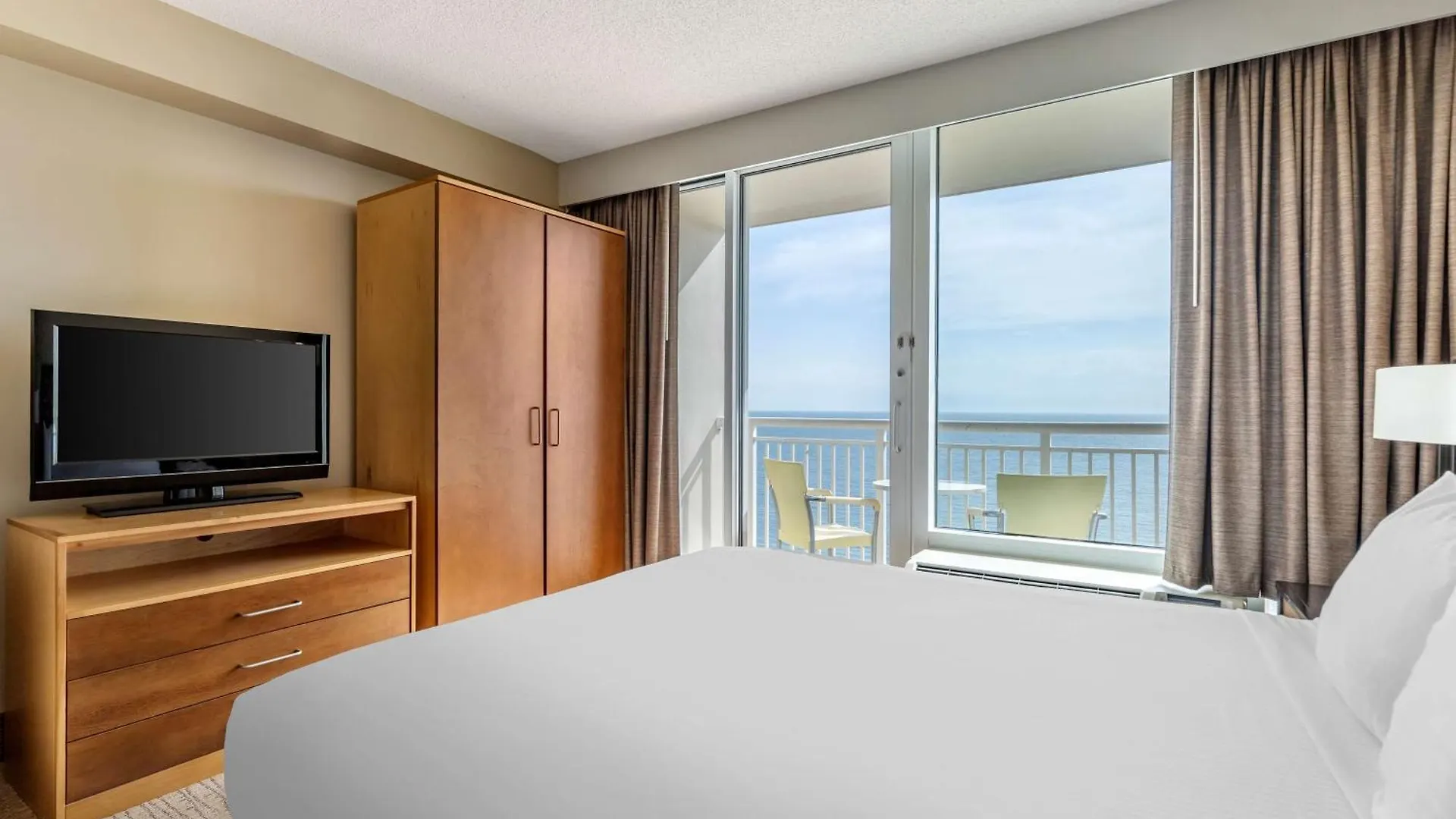 Hilton Ocean Beach Club Resort, Virginia Beach, Va 3*,