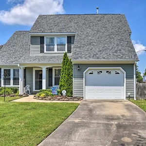 Holiday home Virginia Family House Less Than 1 Mi To Golf Club!, Virginia Beach