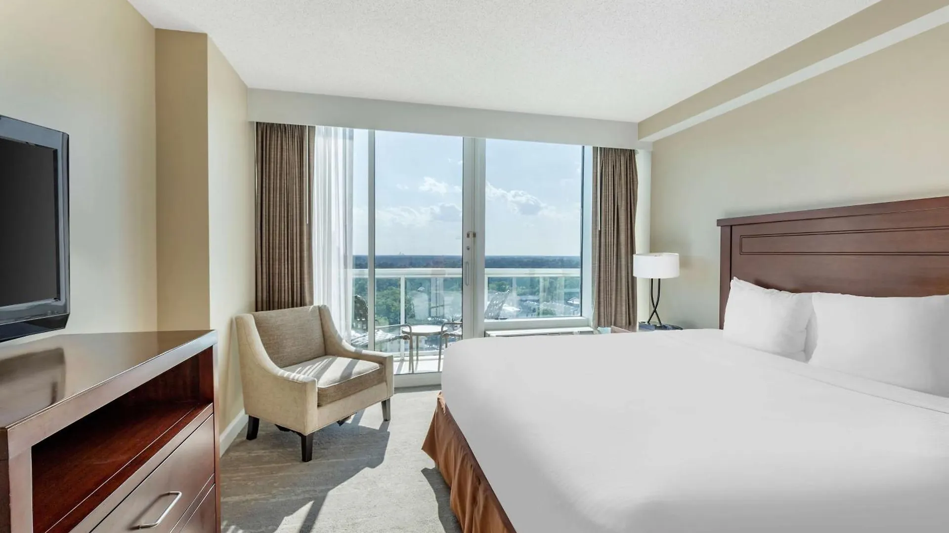Hilton Ocean Beach Club Resort, Virginia Beach, Va 3*,